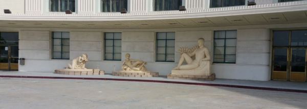 museum statues left